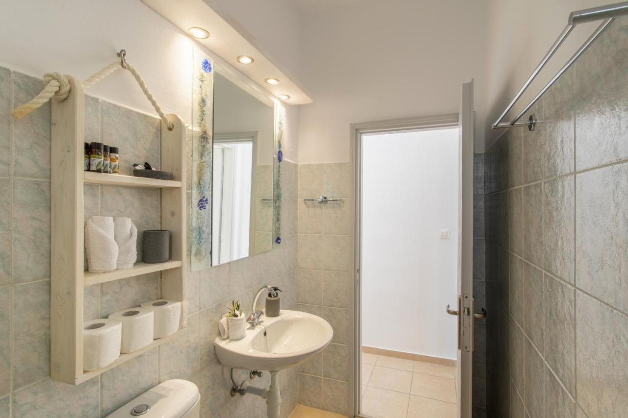 Yialos Rooms Piso Livadi Exteriör bild