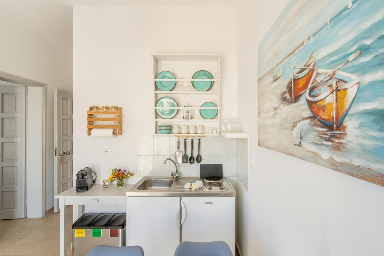 Yialos Rooms Piso Livadi Exteriör bild