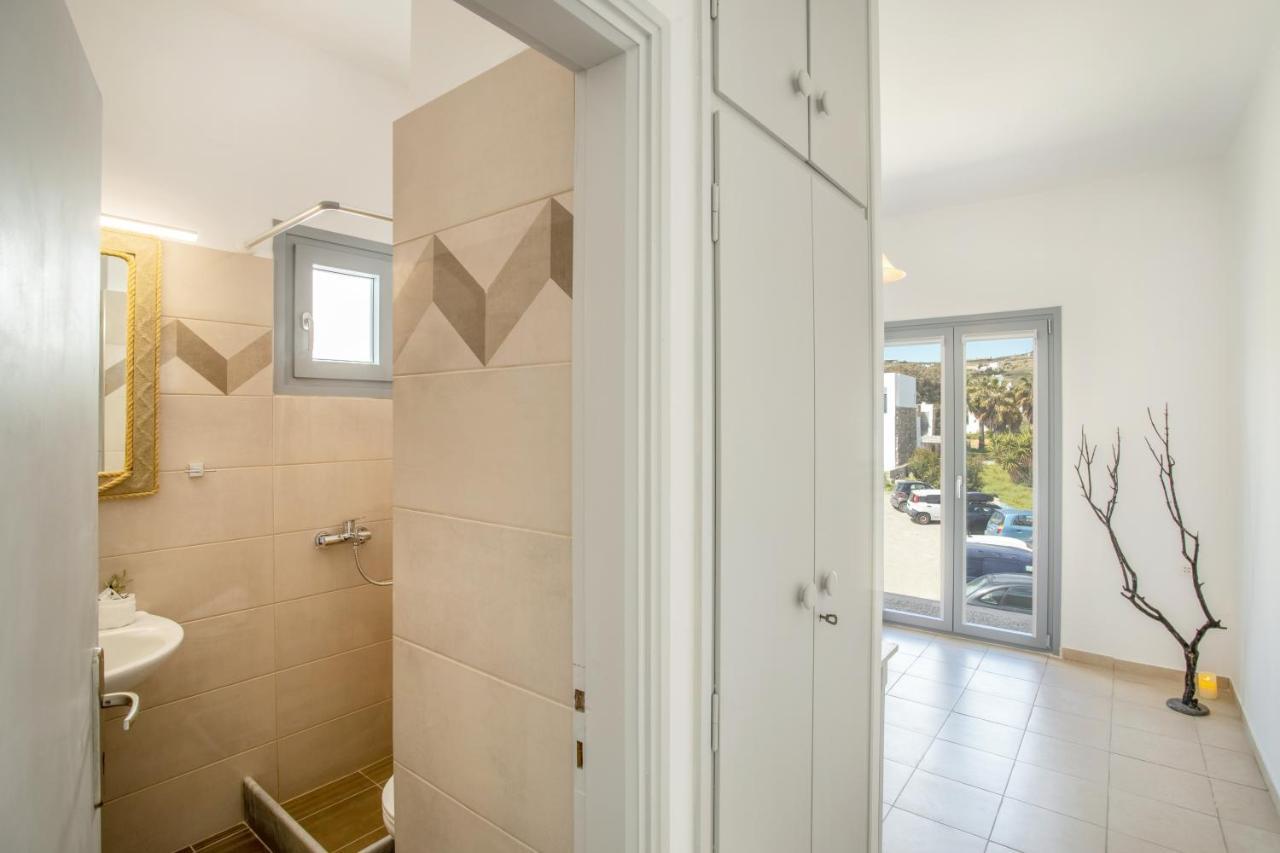 Yialos Rooms Piso Livadi Exteriör bild