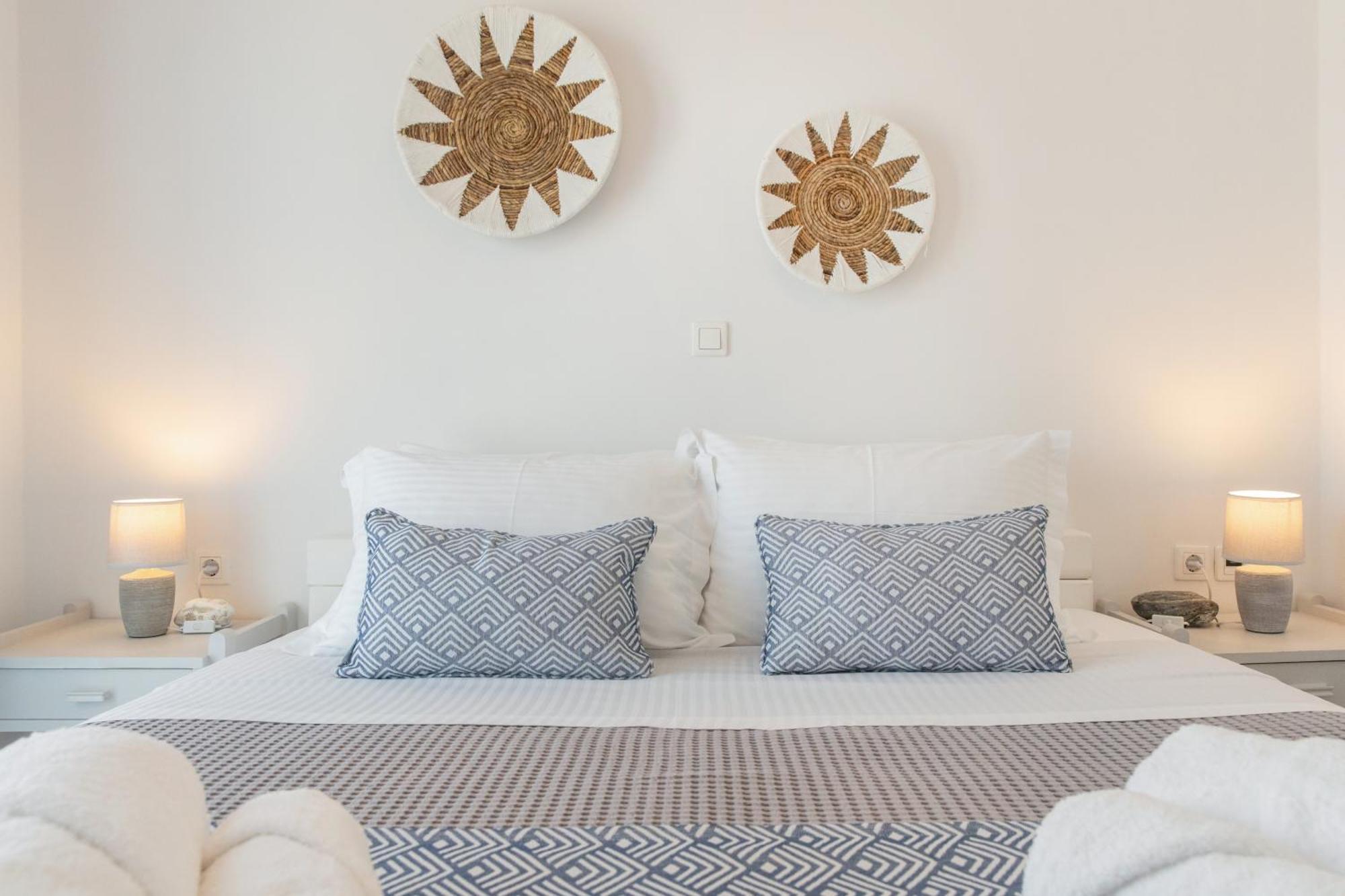 Yialos Rooms Piso Livadi Exteriör bild